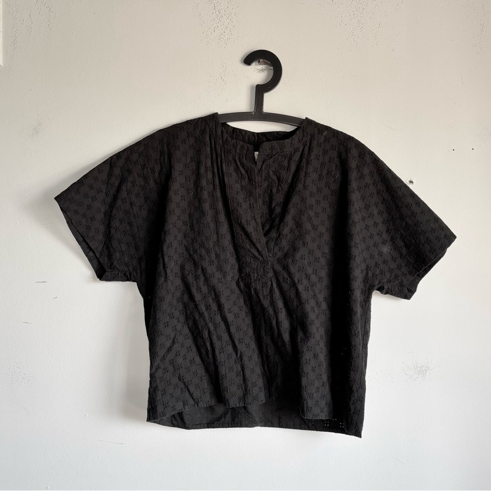 Aritzia Wilfred Loren Cotton Eyelet Short-Sleeve Blouse